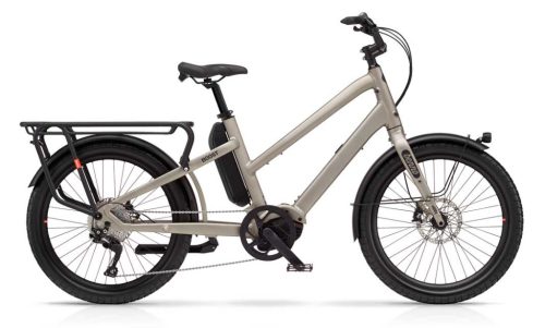 Benno Boost Bosch Performance – Városi mindenes e-bike