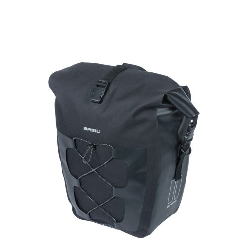 Basil egyoldalas táska Navigator Waterproof M, Hook ON, 12-15 l, fekete